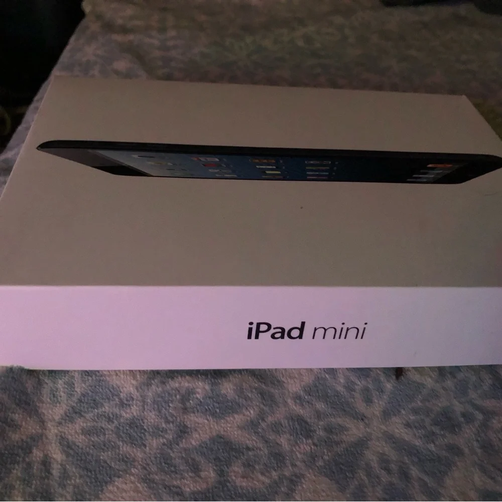 Apple Black iPad Tablet